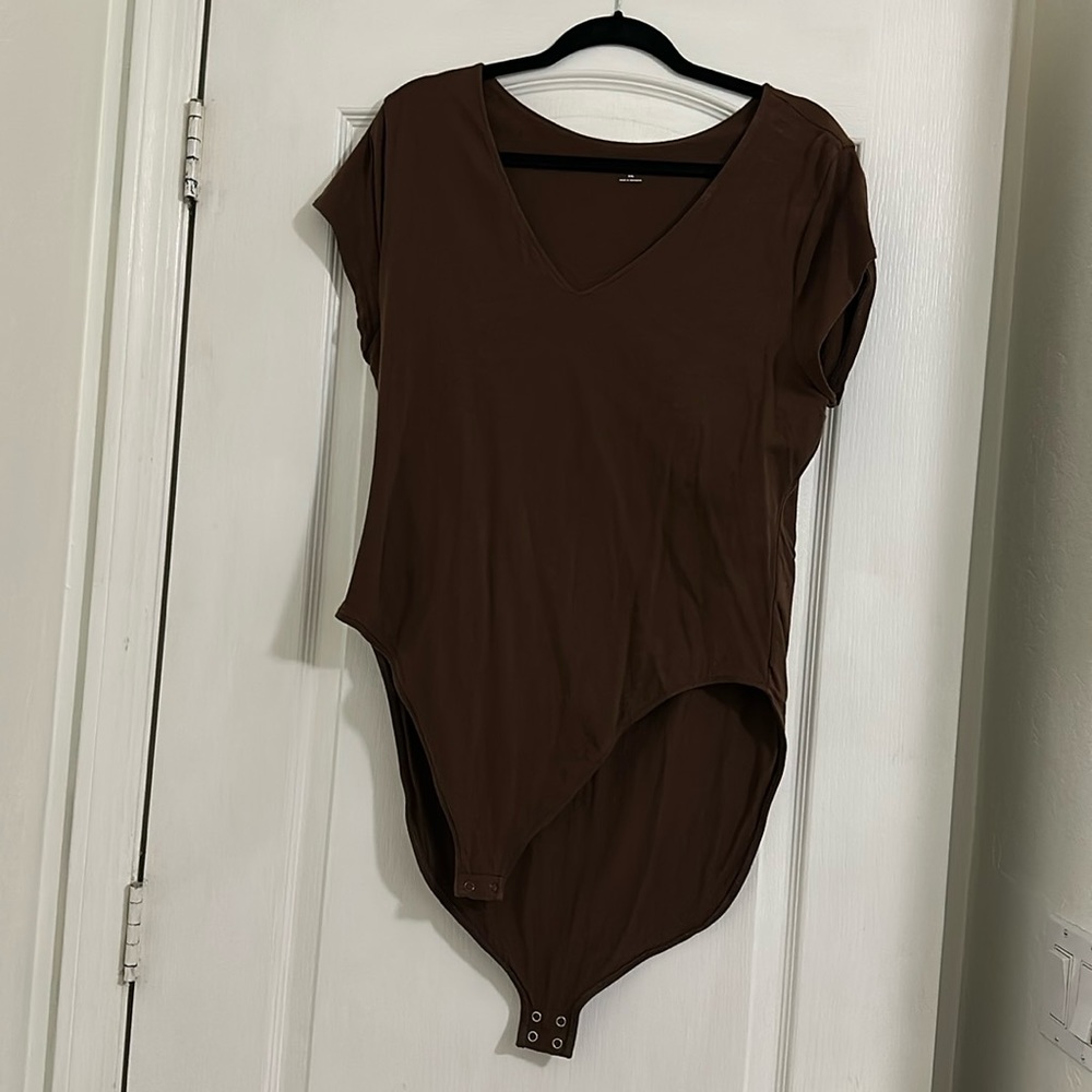 Old Navy V-Neck Bodysuit